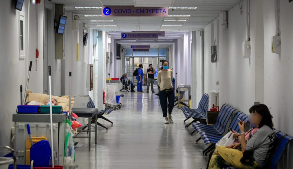 Γεωργιάδης: Επεκτείνεται σε 14 νοσοκομεία το ηλεκτρονικό βραχιολάκι έως 15 Ιουλίου Γεωργιάδης: Επεκτείνεται σε 14 νοσοκομεία το ηλεκτρονικό βραχιολάκι έως 15 Ιουλίου