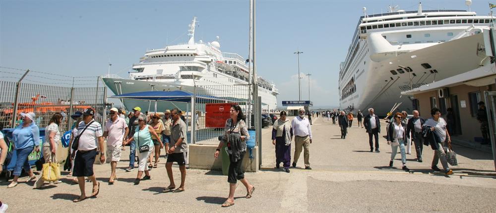 Κοινωνικός Τουρισμός 2025-2026: Ποιοι ΑΦΜ μπορούν να κάνουν αίτηση σήμερα Κοινωνικός Τουρισμός 2025-2026: Ποιοι ΑΦΜ μπορούν να κάνουν αίτηση σήμερα
