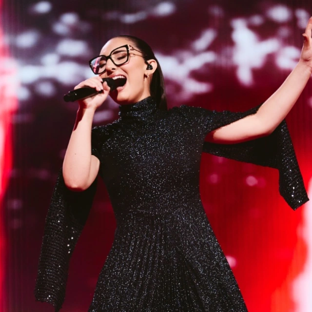 Eurovision 2025 – Ελλάδα: Η Κλαυδία πέρασε στον τελικό με την «Αστερομάτα» Eurovision 2025 – Ελλάδα: Η Κλαυδία πέρασε στον τελικό με την «Αστερομάτα»