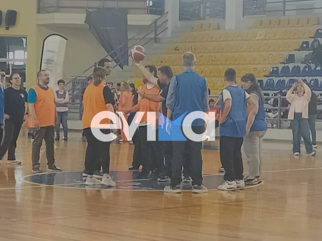 Χαλκίδα: Το evima.gr στη δράση για ΑμεΑ – Έπαιξαν μπάσκετ με τα παιδιά Κελαϊδίτης, Χαϊνάς – Τι δήλωσαν (βίντεο) Χαλκίδα: Το evima.gr στη δράση για ΑμεΑ – Έπαιξαν μπάσκετ με τα παιδιά Κελαϊδίτης, Χαϊνάς – Τι δήλωσαν (βίντεο)