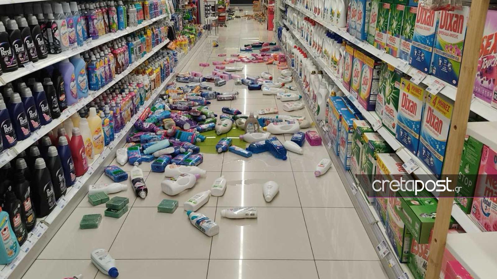 Σεισμός στην Κρήτη: Η στιγμή που τα 6,1 Ρίχτερ χτυπούν το νησί – Βίντεο Σεισμός στην Κρήτη: Η στιγμή που τα 6,1 Ρίχτερ χτυπούν το νησί – Βίντεο