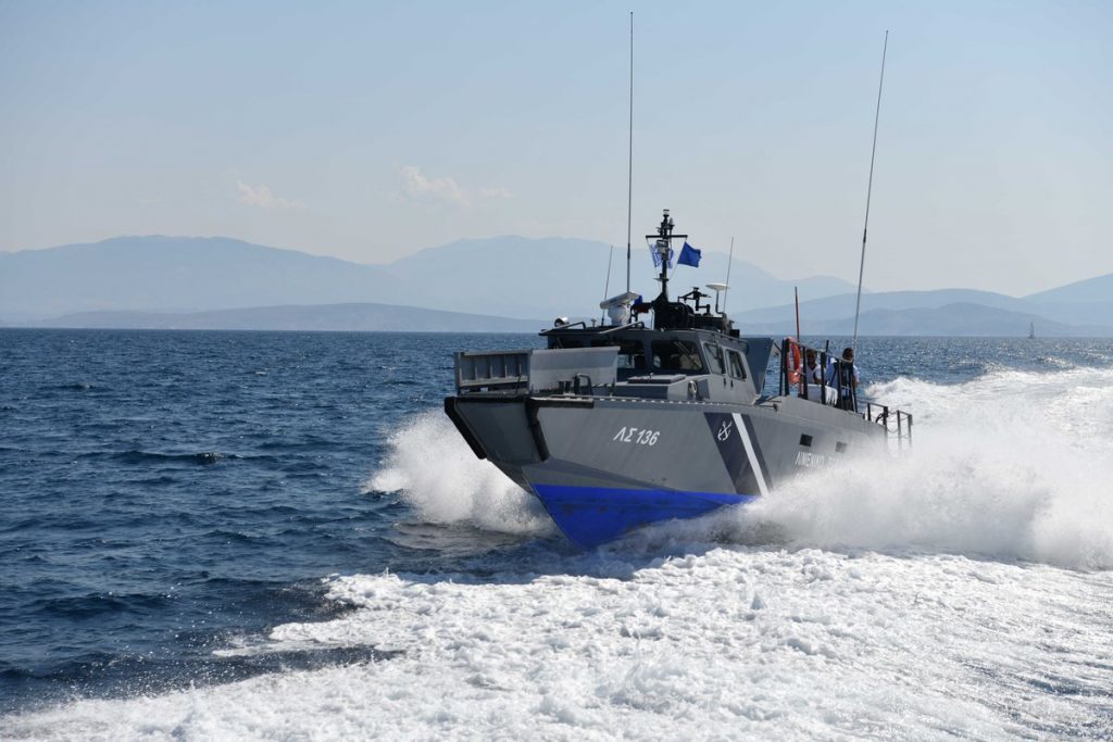 Συναγερμός στη Νότια Εύβοια: Ακυβέρνητο φορτηγό πλοίο στον Καφηρέα Συναγερμός στη Νότια Εύβοια: Ακυβέρνητο φορτηγό πλοίο στον Καφηρέα