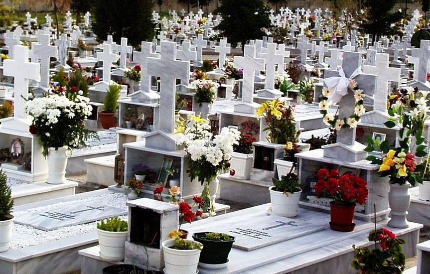 Αδιανόητο περιστατικό: Έκαναν εκταφή σε λάθος άνθρωπο Αδιανόητο περιστατικό: Έκαναν εκταφή σε λάθος άνθρωπο