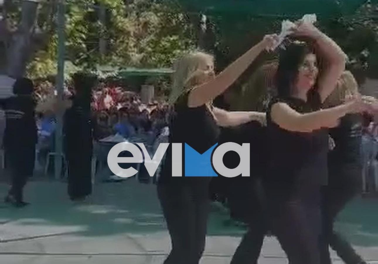 Εύβοια: Χαμός στη γιορτή της Νικολέτας- Μάγεψε το χορευτικό των Κριεζών (βίντεο) Εύβοια: Χαμός στη γιορτή της Νικολέτας- Μάγεψε το χορευτικό των Κριεζών (βίντεο)