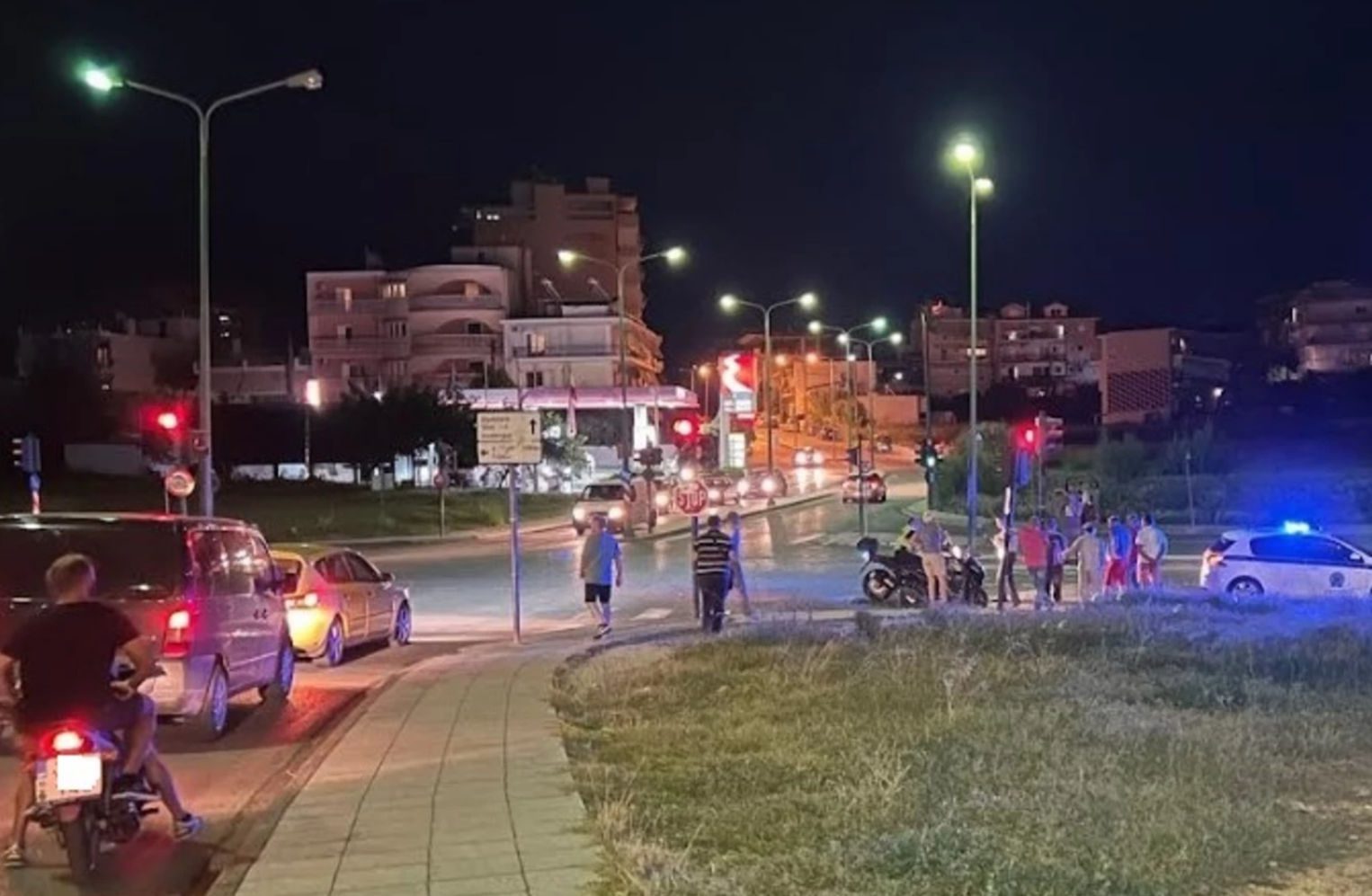 Υπέκυψε στα τραύματά της τουρίστρια που παρασύρθηκε από ΙΧ που οδηγούσε 19χρονος χωρίς δίπλωμα Υπέκυψε στα τραύματά της τουρίστρια που παρασύρθηκε από ΙΧ που οδηγούσε 19χρονος χωρίς δίπλωμα