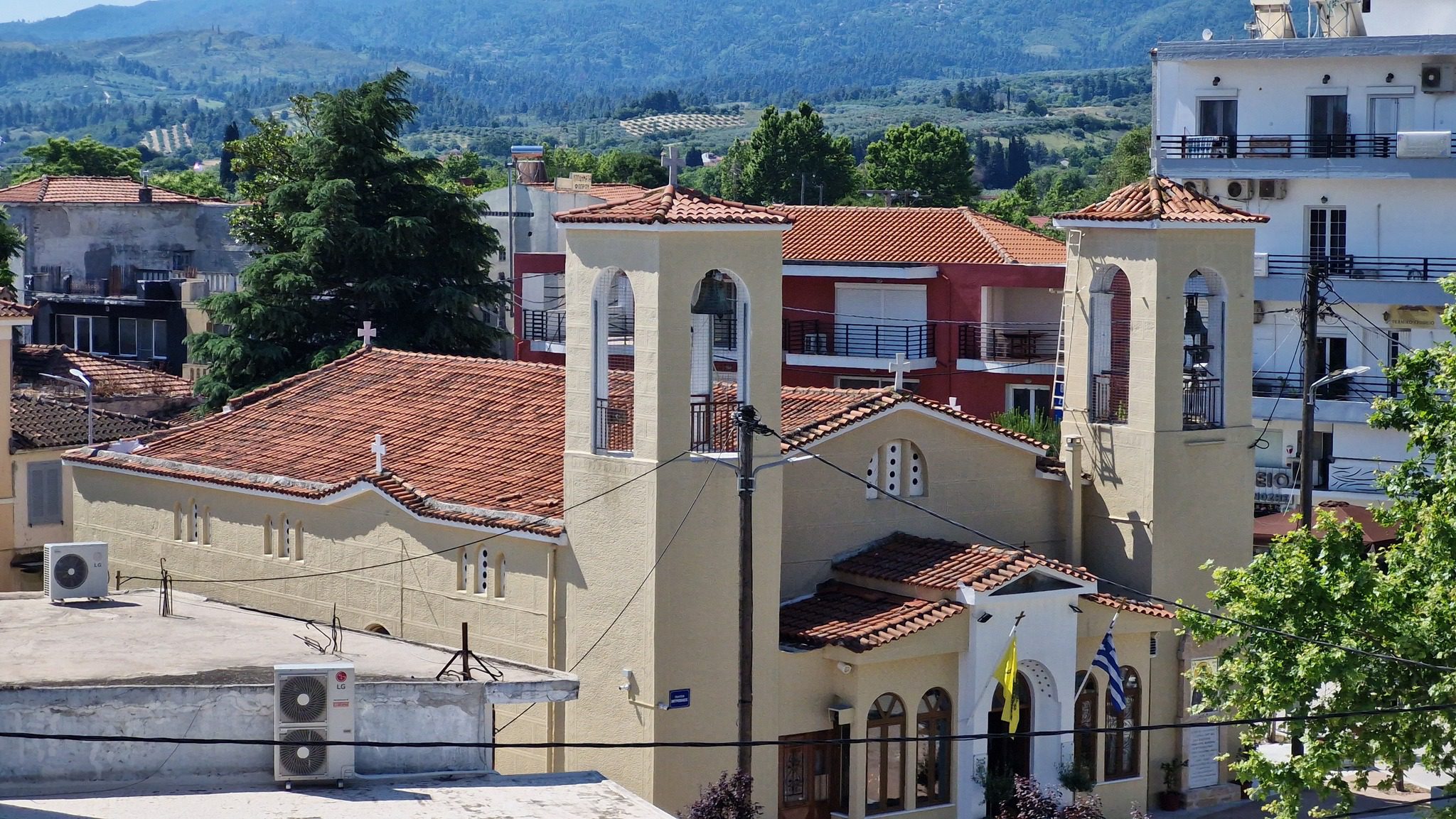 Προχωρά η αποκατάσταση στέγης Ιερού Ναού στην Εύβοια Προχωρά η αποκατάσταση στέγης Ιερού Ναού στην Εύβοια