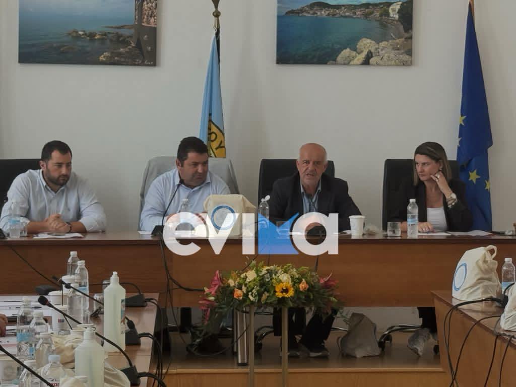 «Καμπανάκι» για το Βόρειο οδικό άξονα της Εύβοιας: «Πρέπει επιτέλους να γίνει, αρκετά πια»