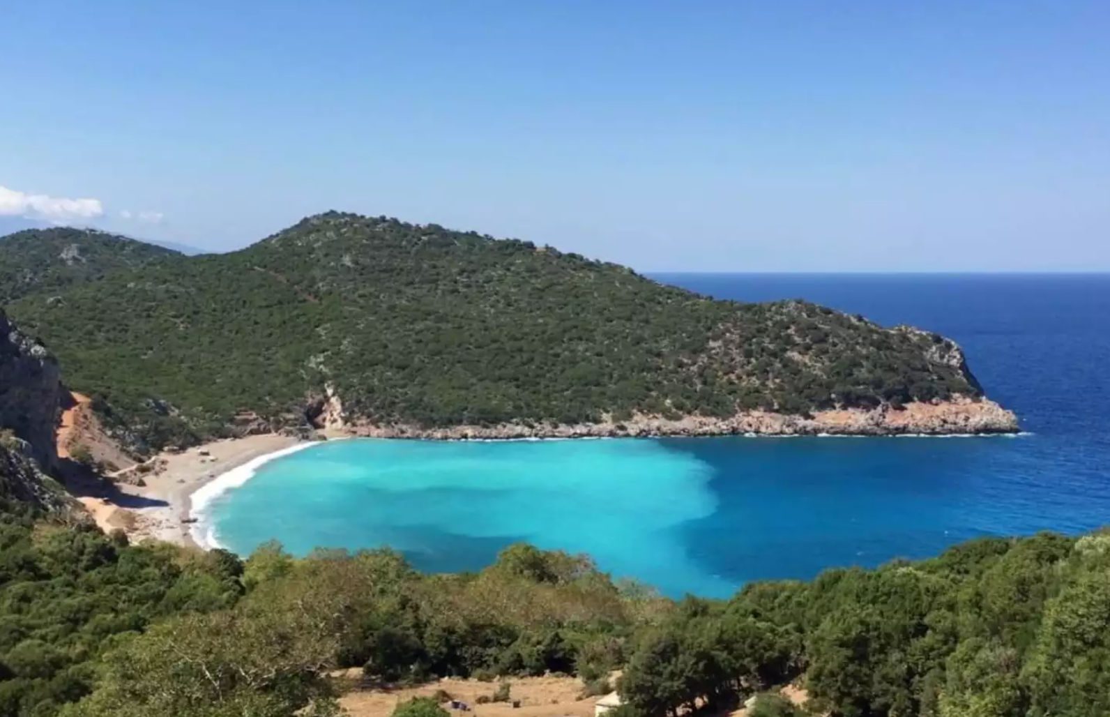 Η παραλία… παράδεισος στην Εύβοια που θα ανακαλύψεις Η παραλία… παράδεισος στην Εύβοια που θα ανακαλύψεις
