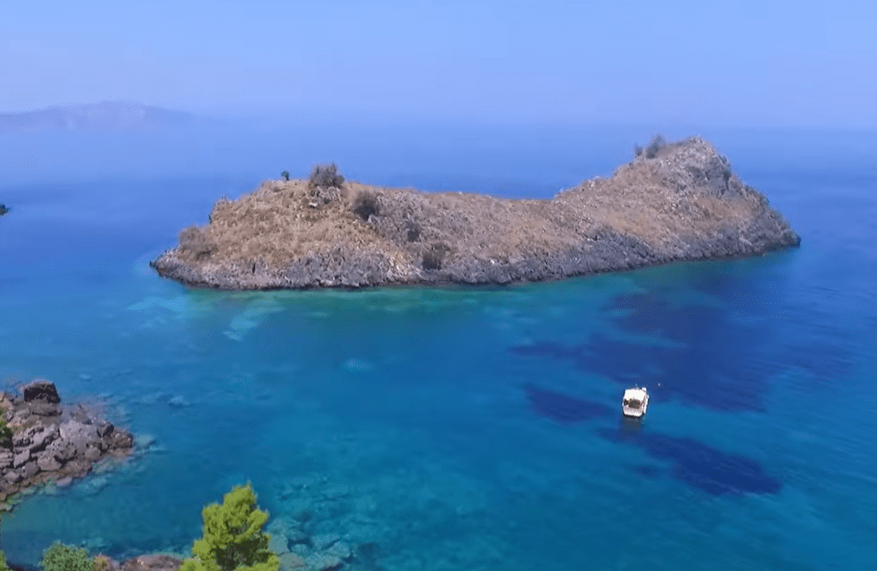 Αυτές είναι οι παραλίες… θησαυρός της Βόρειας Εύβοιας Αυτές είναι οι παραλίες… θησαυρός της Βόρειας Εύβοιας