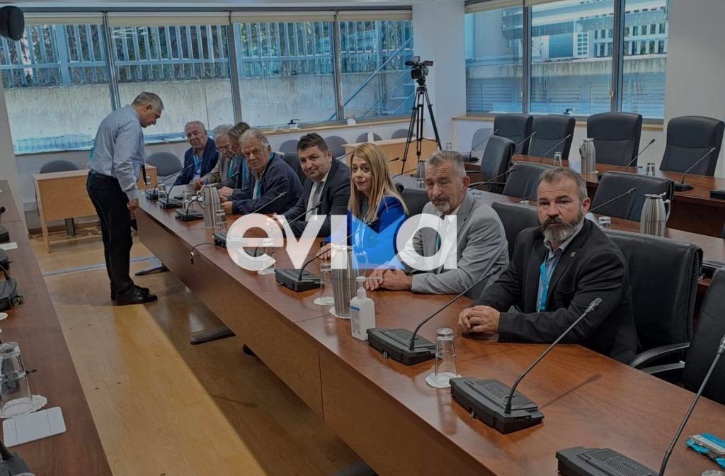 Στη Βουλή της Κύπρου ο Τσαπουρνιώτης με την Ευβοική αποστολή – Βίντεο Στη Βουλή της Κύπρου ο Τσαπουρνιώτης με την Ευβοική αποστολή – Βίντεο