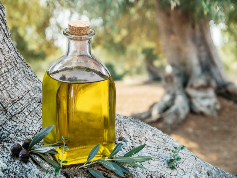 Ελαιόλαδο: Νέα αλλαγή στην τιμή του – Πόσο θα πωλείται Ελαιόλαδο: Νέα αλλαγή στην τιμή του – Πόσο θα πωλείται