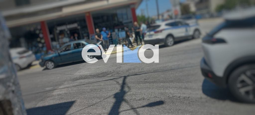 Τροχαίο στην Εύβοια: ΙΧ παρέσυρε μοτοποδήλατο- Ενας τραυματίας Τροχαίο στην Εύβοια: ΙΧ παρέσυρε μοτοποδήλατο- Ενας τραυματίας