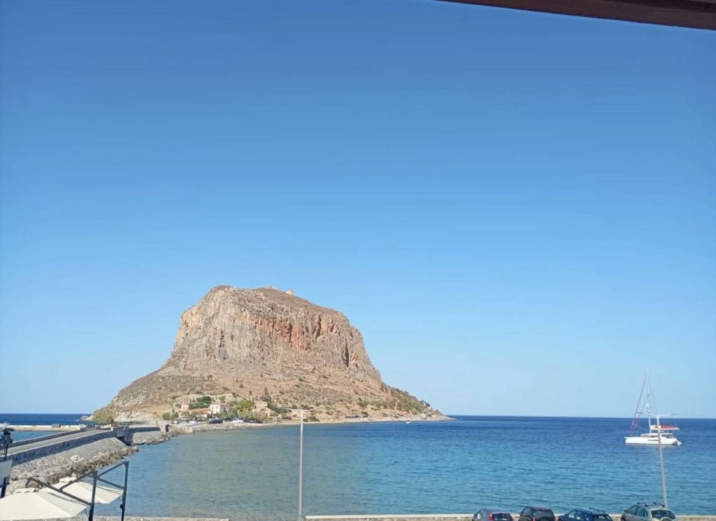 Καιρός: Ζέστη και και μποφόρ και σήμερα σε Εύβοια και Σκύρο Καιρός: Ζέστη και και μποφόρ και σήμερα σε Εύβοια και Σκύρο