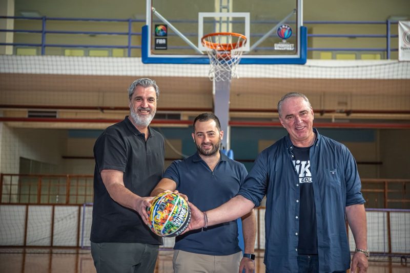 Basketball camps με τον Νίκο Οικονόμου δωρεάν στην Εύβοια Basketball camps με τον Νίκο Οικονόμου δωρεάν στην Εύβοια