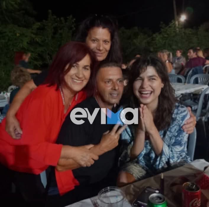 Εύβοια: Στο πανηγύρι της Κερασιάς γνωστή ηθοποιός (pics&vid) Εύβοια: Στο πανηγύρι της Κερασιάς γνωστή ηθοποιός (pics&vid)