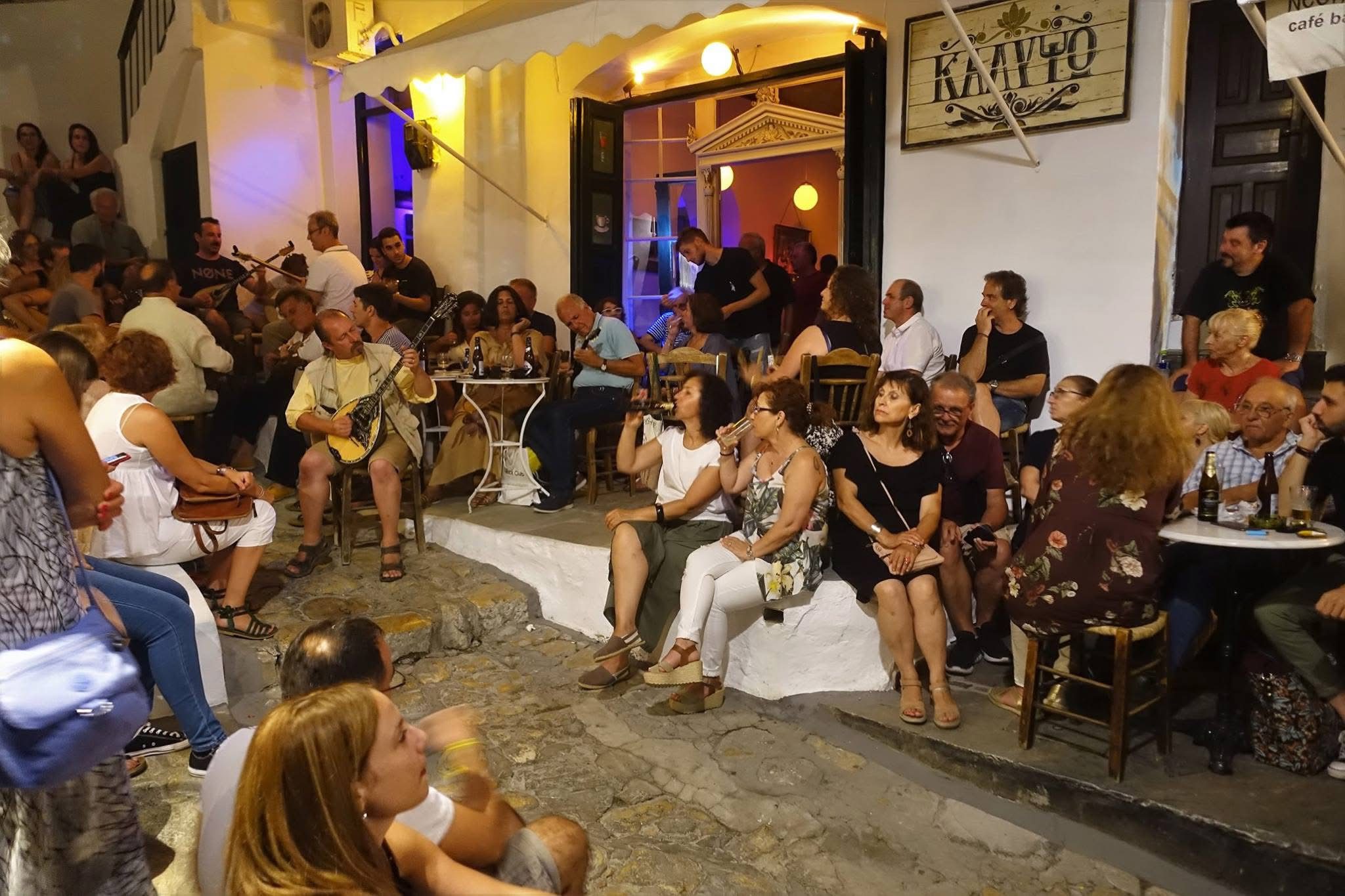 Οι ρεμπέτες αυτό το καλοκαίρι πάνε…. Σκύρο! Το πρόγραμμα του 16ου Διεθνούς σεμιναρίου