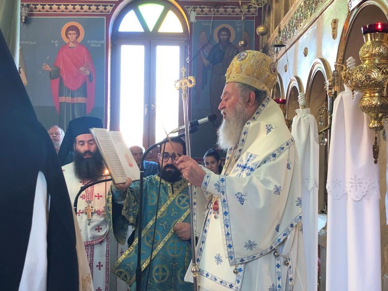 Σε αυτή τη γραφική ενορία βρέθηκε ο Μητροπολίτης Χαλκίδος, Χρυσόστομος Σε αυτή τη γραφική ενορία βρέθηκε ο Μητροπολίτης Χαλκίδος, Χρυσόστομος