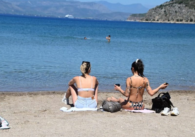 Εύβοια: Αν δεν το κάνεις αυτό στην παραλία, πληρώνεις 1.000€- Ποιοι κινδυνεύουν Εύβοια: Αν δεν το κάνεις αυτό στην παραλία, πληρώνεις 1.000€- Ποιοι κινδυνεύουν