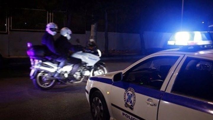 Επεισόδιο με πυροβολισμούς – Συνεπιβάτης μηχανής πυροβόλησε οδηγό ΙΧ Επεισόδιο με πυροβολισμούς – Συνεπιβάτης μηχανής πυροβόλησε οδηγό ΙΧ