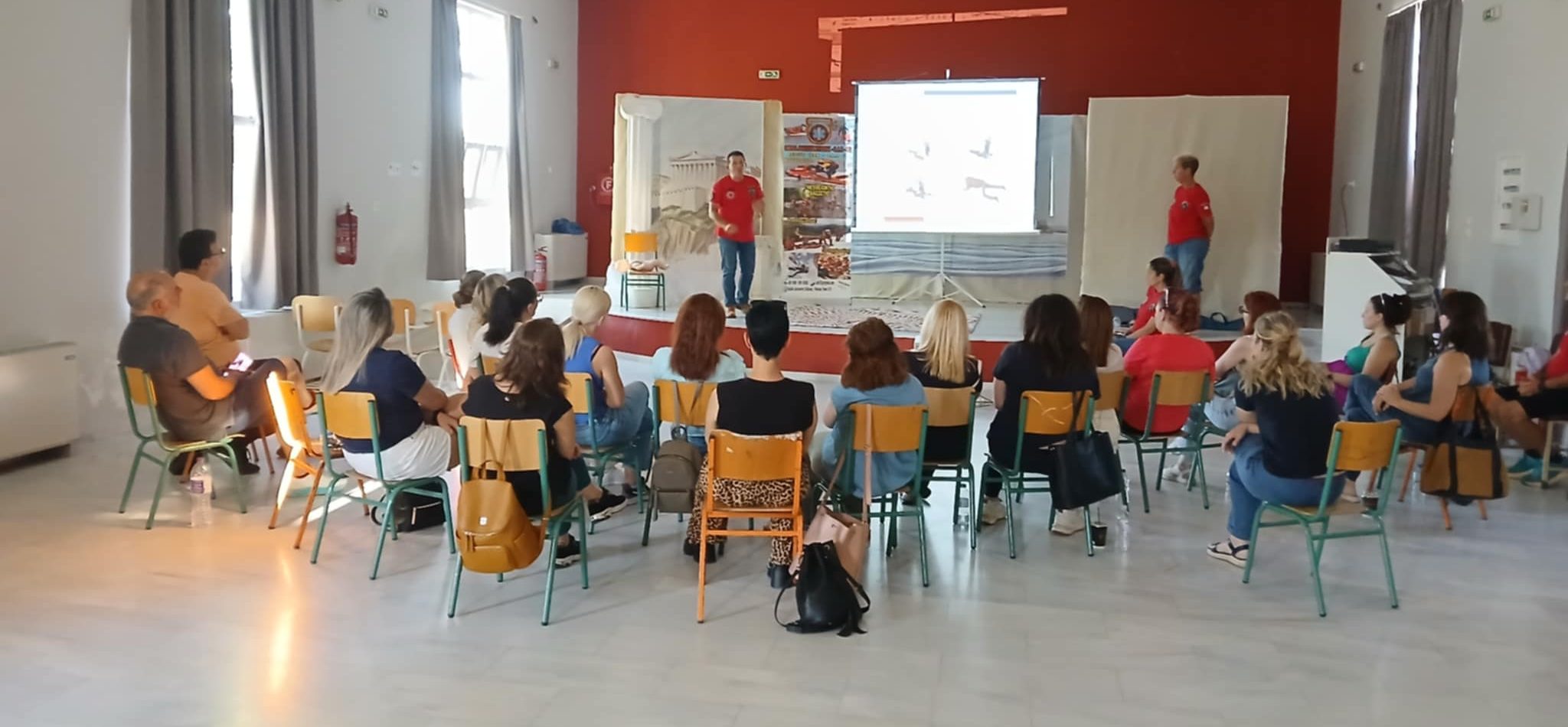 Εύβοια: Εθελοντές πήραν τα εύσημα από γονείς – Δείτε πού Εύβοια: Εθελοντές πήραν τα εύσημα από γονείς – Δείτε πού