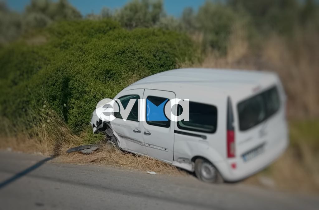 Τροχαίο στην Εύβοια: Αυτοκίνητο «έπεσε» στα χωράφια – Εικόνες Τροχαίο στην Εύβοια: Αυτοκίνητο «έπεσε» στα χωράφια – Εικόνες