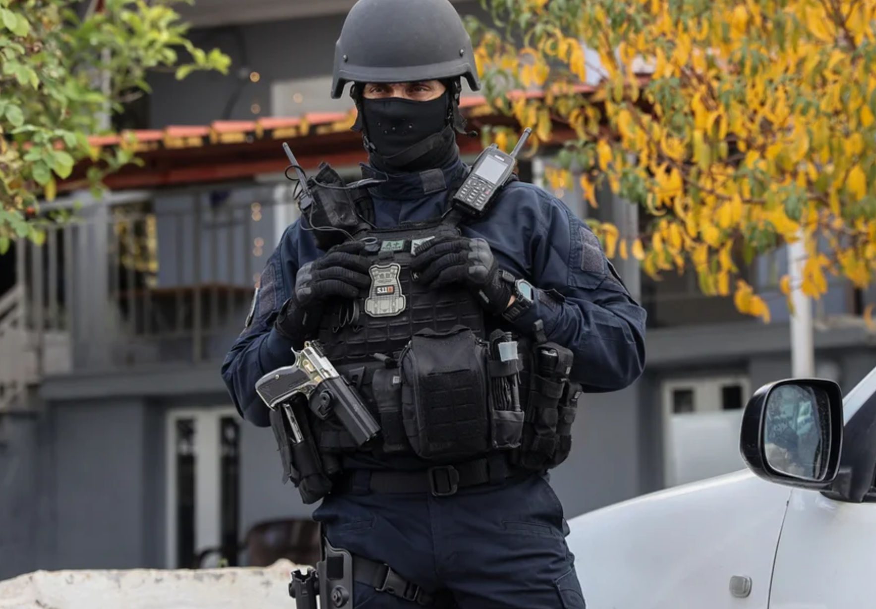 Συναγερμός: Βρέθηκε εκρηκτικός μηχανισμός στο σπίτι γνωστού δημοσιογράφου Γιάννη Πρετεντέρη Συναγερμός: Βρέθηκε εκρηκτικός μηχανισμός στο σπίτι γνωστού δημοσιογράφου Γιάννη Πρετεντέρη