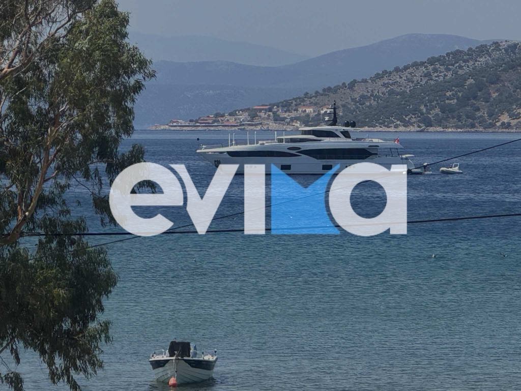 Τώρα στη Νότια Εύβοια ο Κριστιάνο Ρονάλντο – Βίντεο Τώρα στη Νότια Εύβοια ο Κριστιάνο Ρονάλντο – Βίντεο