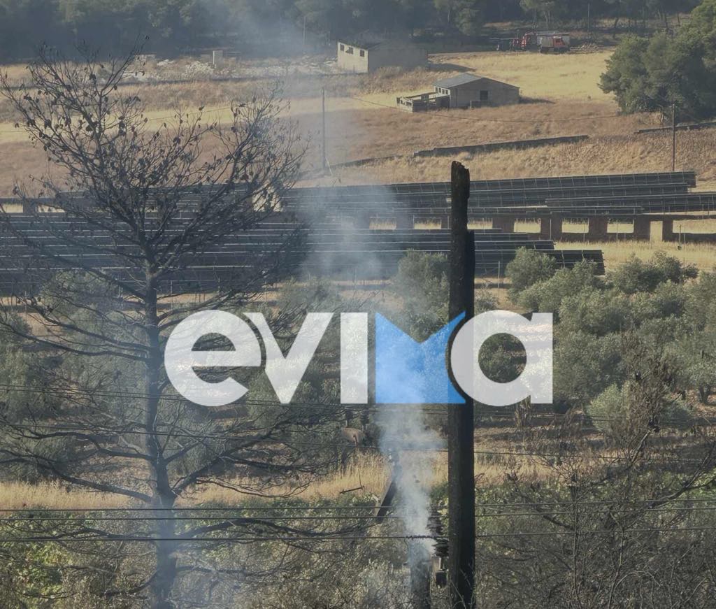 Φωτιά στην Εύβοια: Κάηκαν 25 στύλοι της ΔΕΗ- Δόθηκε ρεύμα στα πέντε χωριά Φωτιά στην Εύβοια: Κάηκαν 25 στύλοι της ΔΕΗ- Δόθηκε ρεύμα στα πέντε χωριά