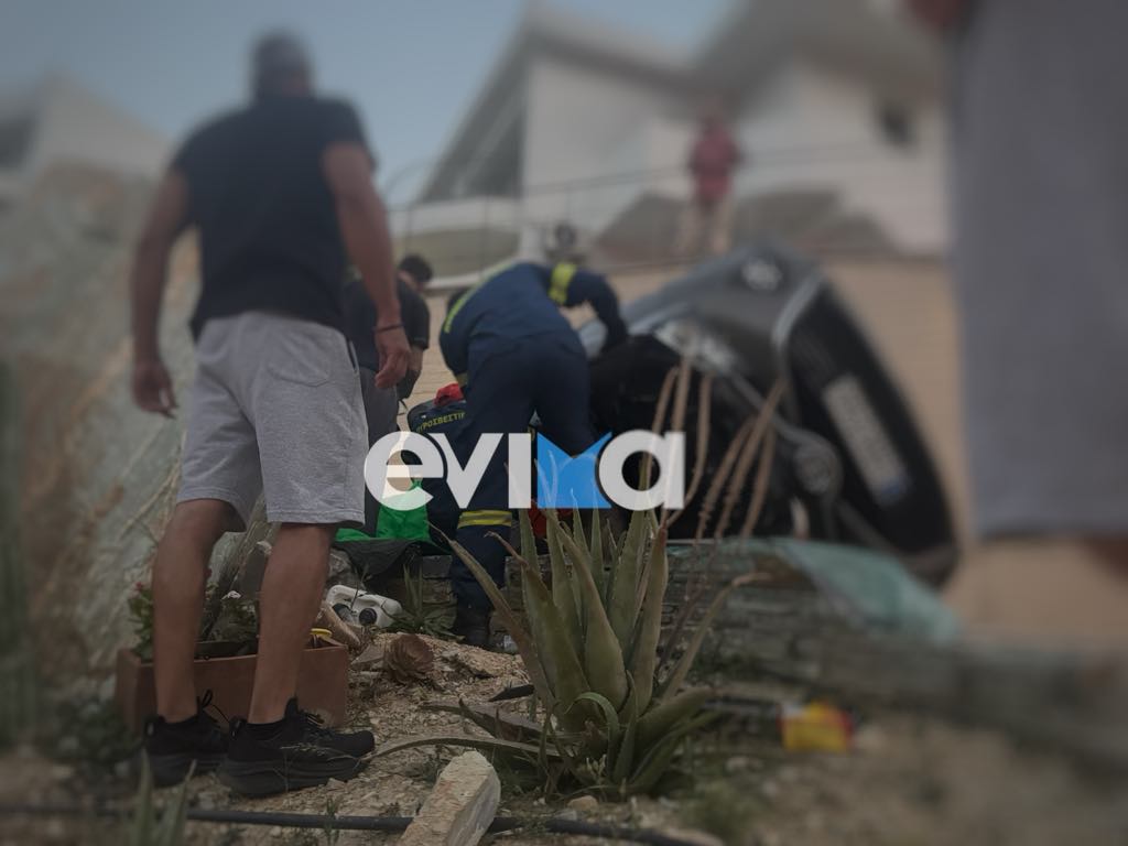 Σοκαριστικό τροχαίο στην Εύβοια: Αναποδογύρισε όχημα, εγκλωβίστηκε γυναίκα – Οι πρώτες εικόνες Σοκαριστικό τροχαίο στην Εύβοια: Αναποδογύρισε όχημα, εγκλωβίστηκε γυναίκα – Οι πρώτες εικόνες