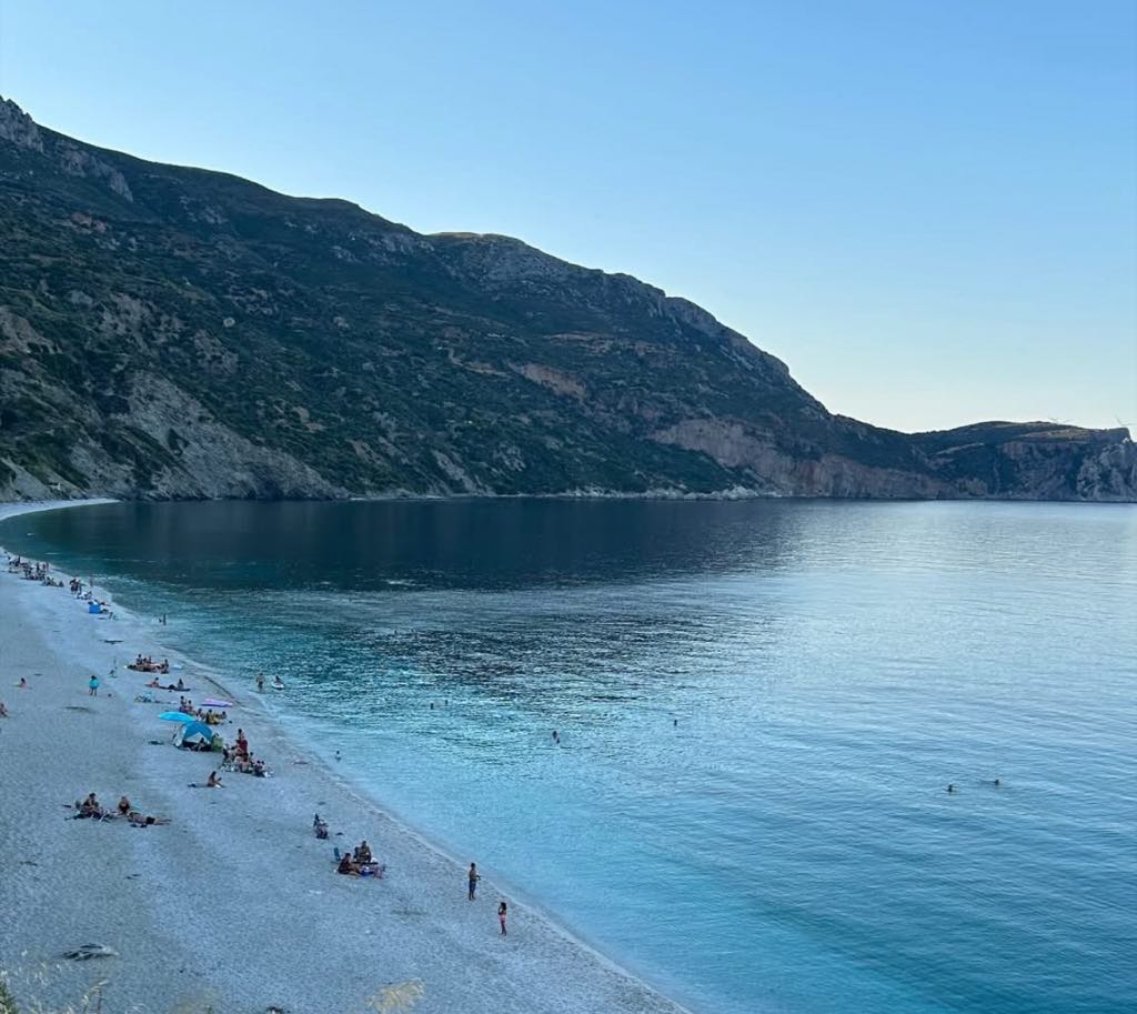 Νέο έκτακτο δελτίο της ΕΜΥ για τον καύσωνα: Οι δύσκολες μέρες για την Εύβοια Νέο έκτακτο δελτίο της ΕΜΥ για τον καύσωνα: Οι δύσκολες μέρες για την Εύβοια