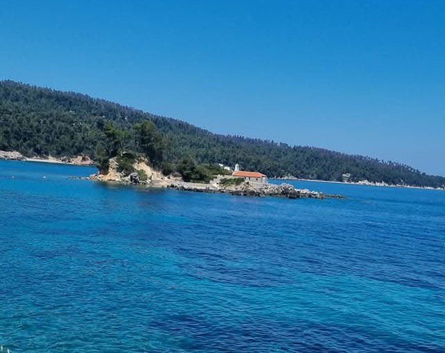Καιρός: Αφόρητη ζέστη και σήμερα σε Εύβοια και Σκύρο Καιρός: Αφόρητη ζέστη και σήμερα σε Εύβοια και Σκύρο
