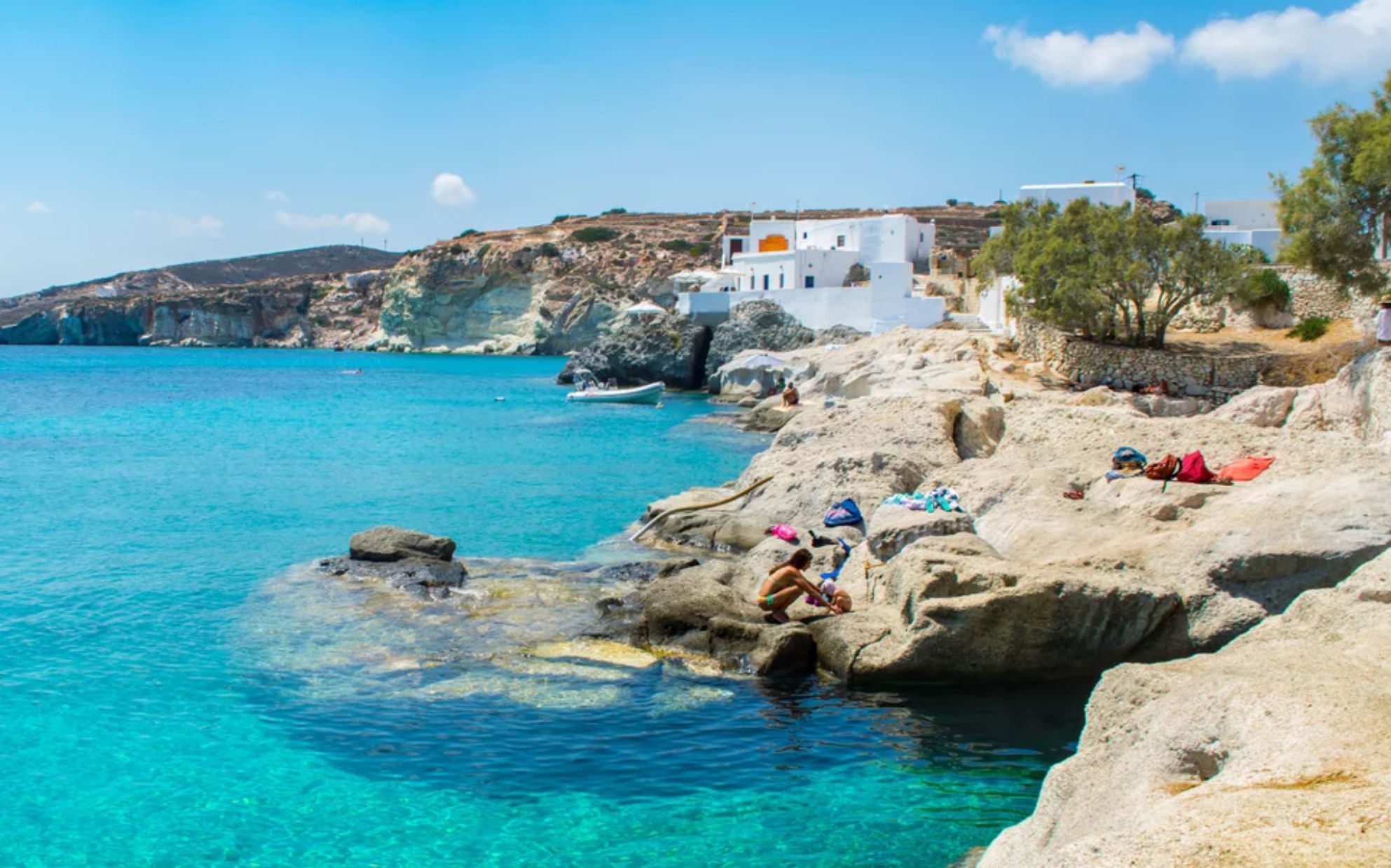 Το ελληνικό κρυμμένο διαμάντι – Ποιο είναι το νησί που «κλέβει καρδιές» Το ελληνικό κρυμμένο διαμάντι – Ποιο είναι το νησί που «κλέβει καρδιές»