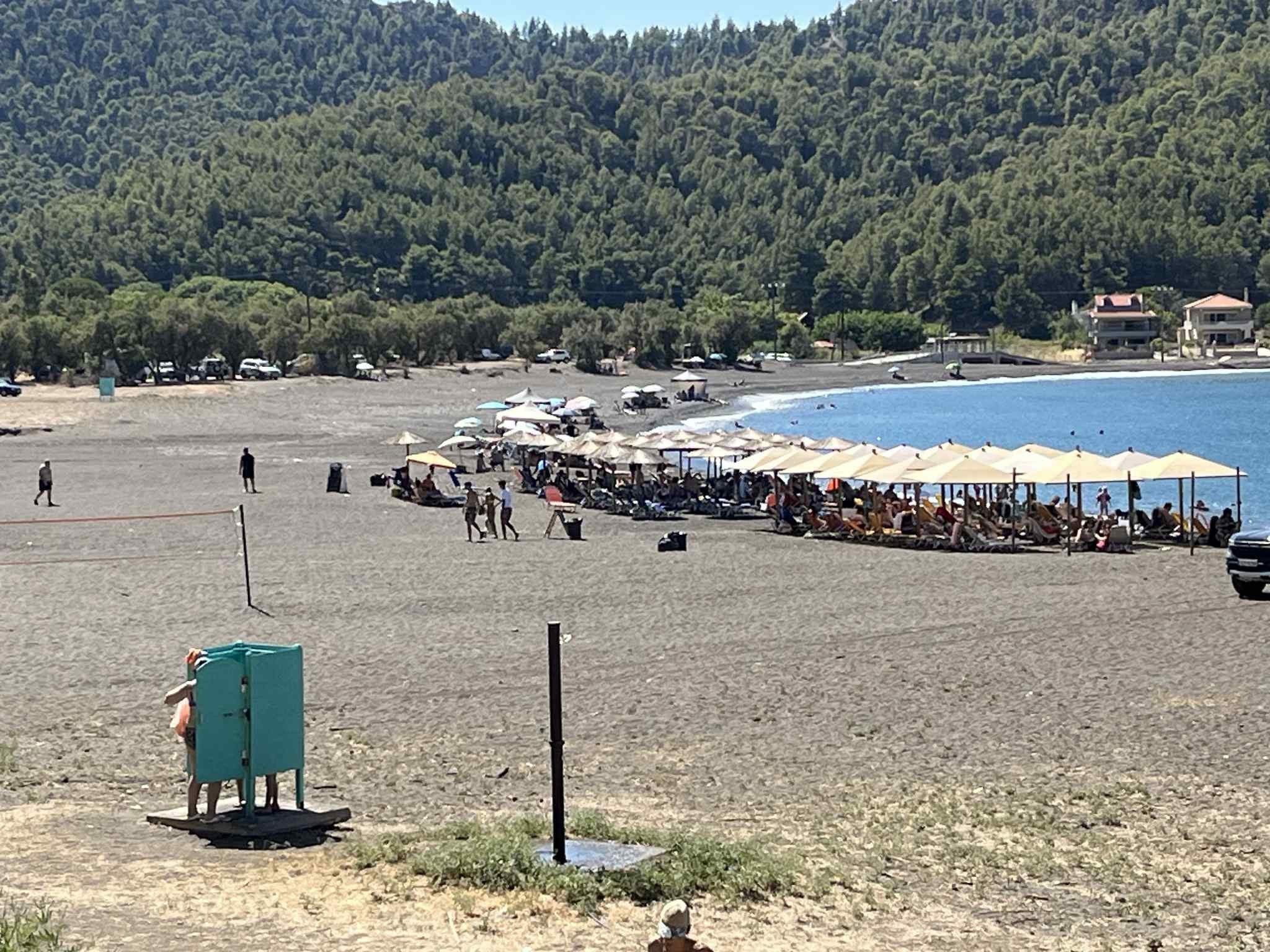 «Βούλιαξαν» από κόσμο οι παραλίες της Εύβοιας – Τι λέει ο δήμαρχος «Βούλιαξαν» από κόσμο οι παραλίες της Εύβοιας – Τι λέει ο δήμαρχος