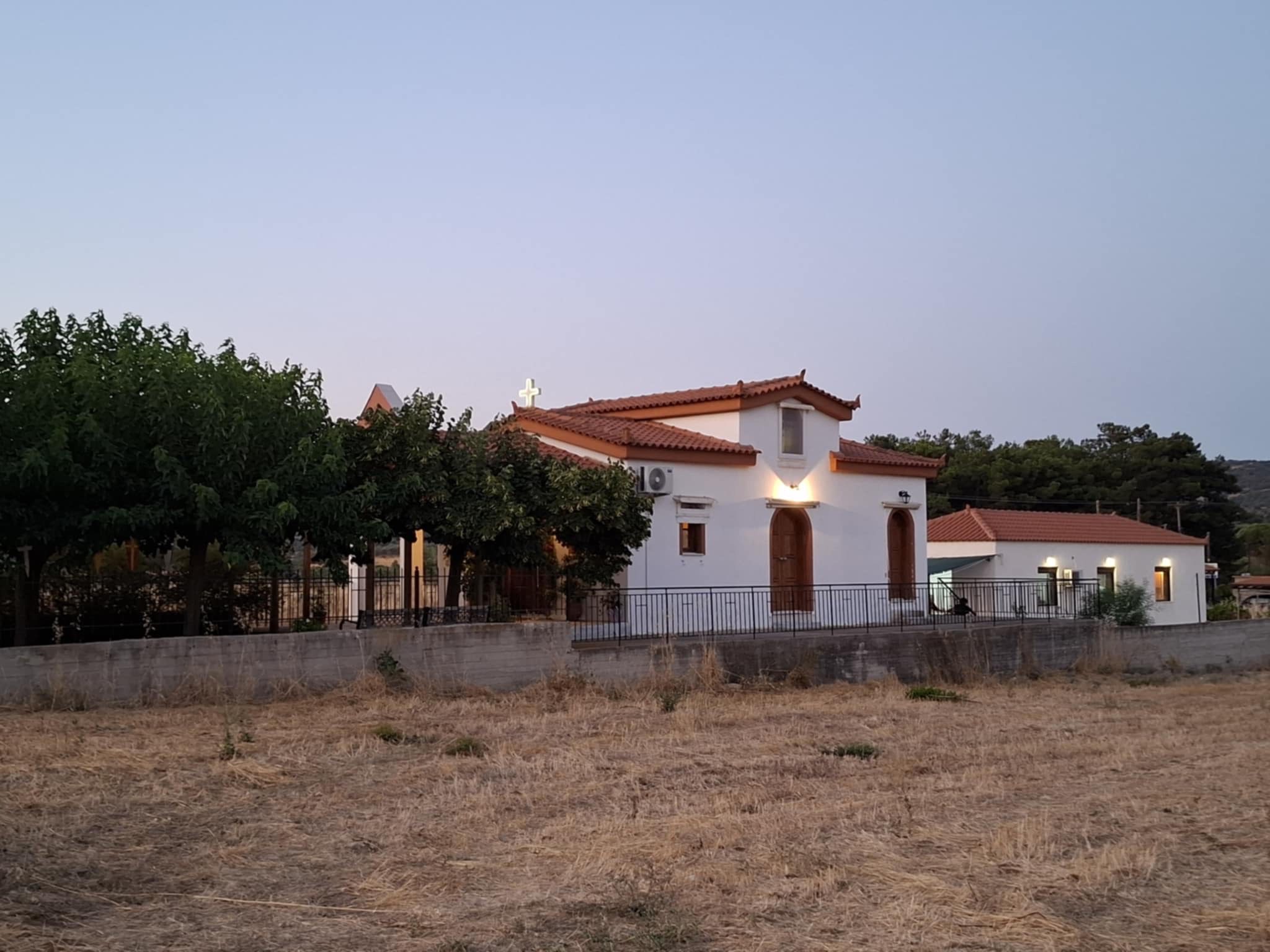 Που βρίσκεται αυτό το ξωκλήσι της Αγίας Μαρκέλας που γιορτάζει σήμερα στην Εύβοια Που βρίσκεται αυτό το ξωκλήσι της Αγίας Μαρκέλας που γιορτάζει σήμερα στην Εύβοια