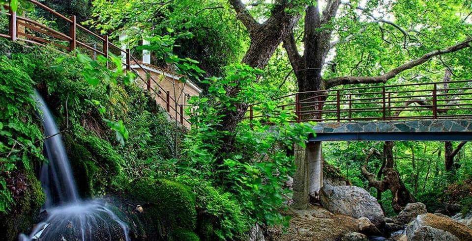Σήμερα γιορτάζει το εκκλησάκι «θαύμα» στην Εύβοια – Δείτε πού βρίσκεται Σήμερα γιορτάζει το εκκλησάκι «θαύμα» στην Εύβοια – Δείτε πού βρίσκεται