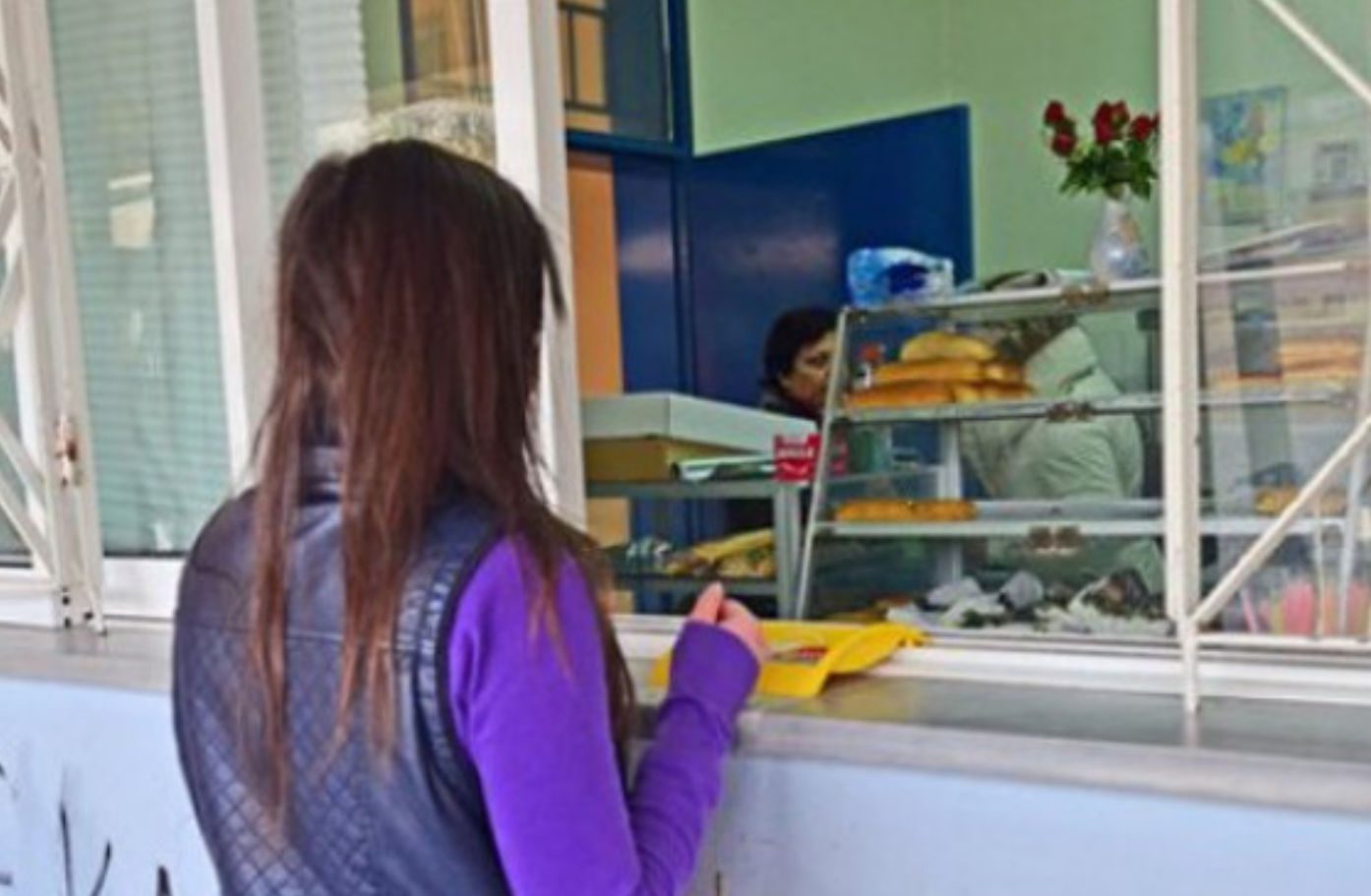 Εύβοια: «Η δυσβάστακτη φορολόγηση οδηγεί στο κλείσιμο τα σχολικά κυλικεία» Εύβοια: «Η δυσβάστακτη φορολόγηση οδηγεί στο κλείσιμο τα σχολικά κυλικεία»