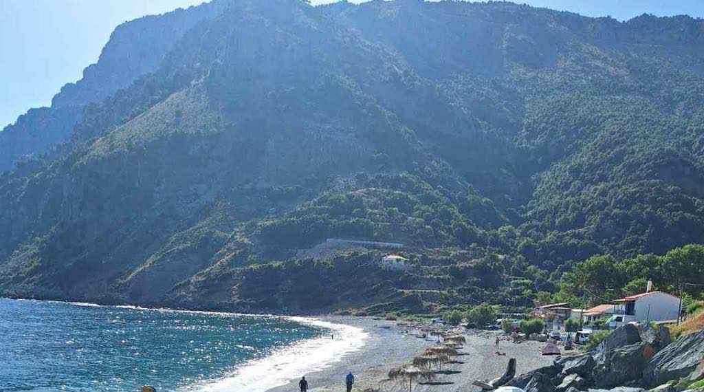 Καιρός: Μικρή πτώση της θερμοκρασίας σήμερα σε Εύβοια και Σκύρο – Άνεμοι 6 μποφόρ Καιρός: Μικρή πτώση της θερμοκρασίας σήμερα σε Εύβοια και Σκύρο – Άνεμοι 6 μποφόρ