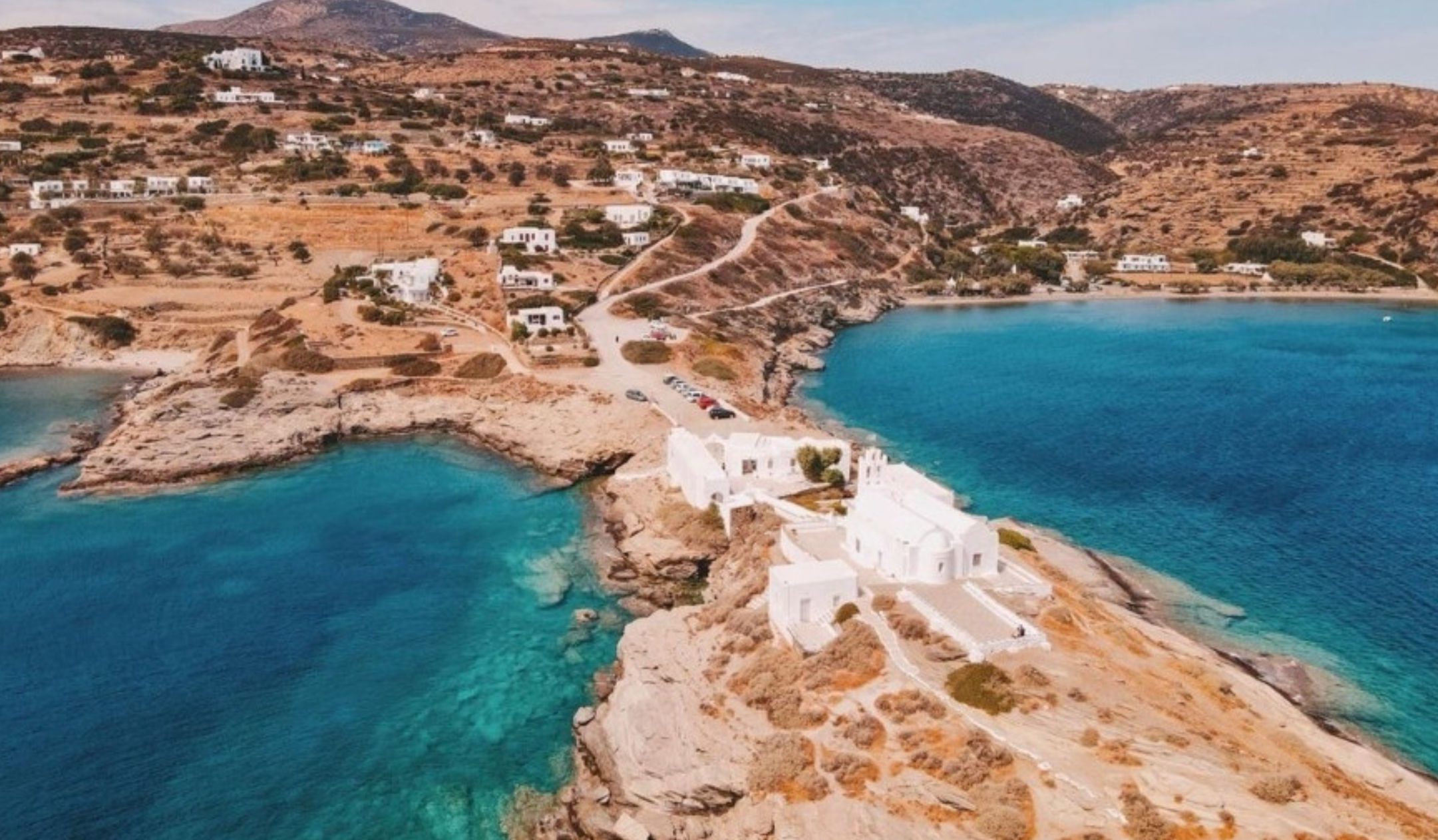 Αυτό το ελληνικό νησί αναδείχθηκε το καλύτερο για φέτος Αυτό το ελληνικό νησί αναδείχθηκε το καλύτερο για φέτος