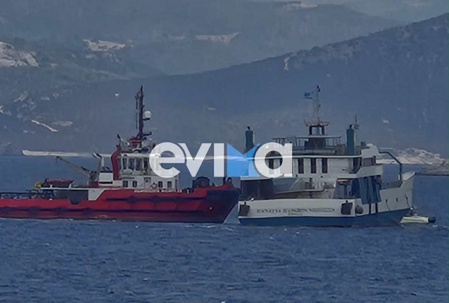 Νέα Στύρα: Σε εξέλιξη η επιχείρηση αποκόλλησης του ferry boat από την ξέρα