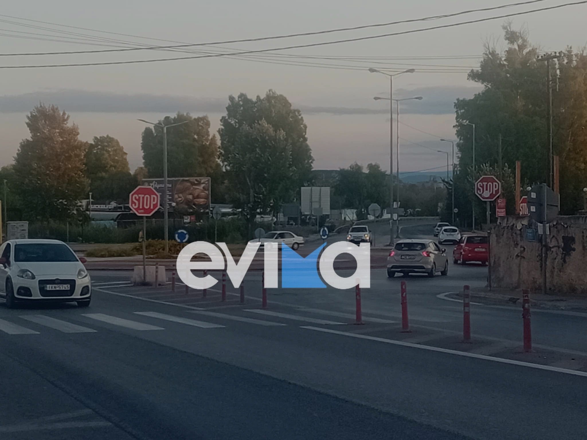 Δεν φεύγουν από την Εύβοια οι αδειούχοι του Αυγούστου – Η κίνηση στους δρόμους (εικόνες) Δεν φεύγουν από την Εύβοια οι αδειούχοι του Αυγούστου – Η κίνηση στους δρόμους (εικόνες)