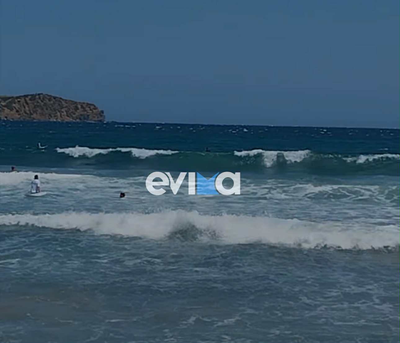 Καιρός: Επιμένουν και σήμερα οι θυελλώδεις άνεμοι και η ζέστη σε Εύβοια και Σκύρο Καιρός: Επιμένουν και σήμερα οι θυελλώδεις άνεμοι και η ζέστη σε Εύβοια και Σκύρο