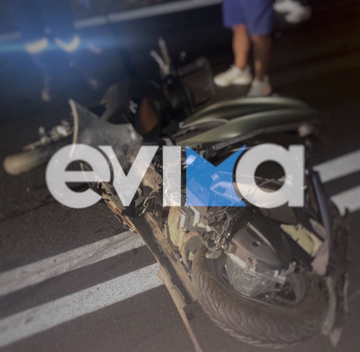Νέο σοβαρό τροχαίο στην Εύβοια: ΙΧ συγκρούστηκε με μηχανή – Ένας νεαρός χωρίς αισθήσεις Νέο σοβαρό τροχαίο στην Εύβοια: ΙΧ συγκρούστηκε με μηχανή – Ένας νεαρός χωρίς αισθήσεις