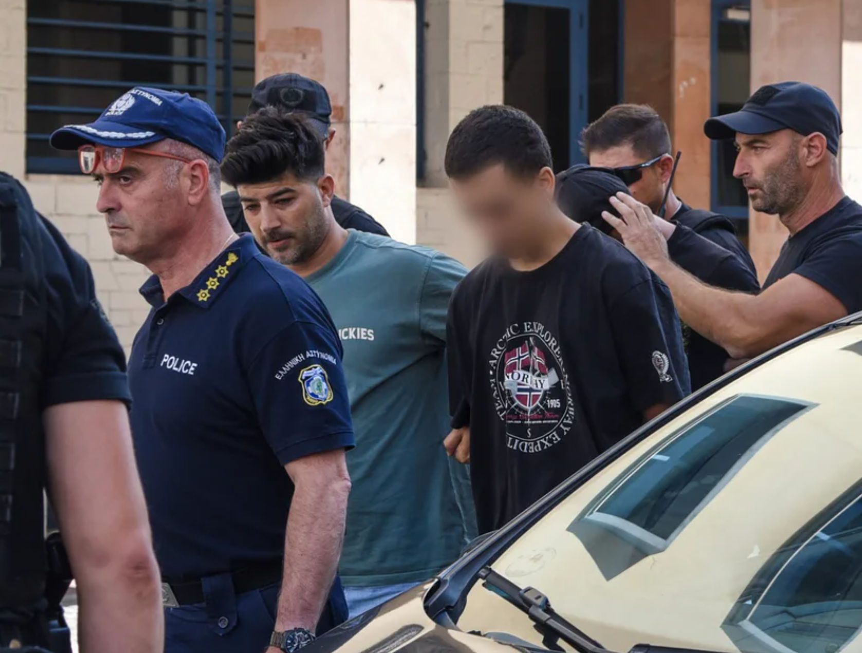 «Δεν θυμάμαι τίποτα, είχα πιει τσίπουρο», υποστηρίζει ο 27χρονος για τον εμπρησμό στην Πάτρα «Δεν θυμάμαι τίποτα, είχα πιει τσίπουρο», υποστηρίζει ο 27χρονος για τον εμπρησμό στην Πάτρα