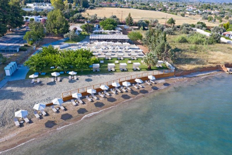 Πωλήθηκε τεράστια ξενοδοχειακή μονάδα στην Εύβοια: Έχει πάνω από 4.000 δωμάτια και βίλες Πωλήθηκε τεράστια ξενοδοχειακή μονάδα στην Εύβοια: Έχει πάνω από 4.000 δωμάτια και βίλες