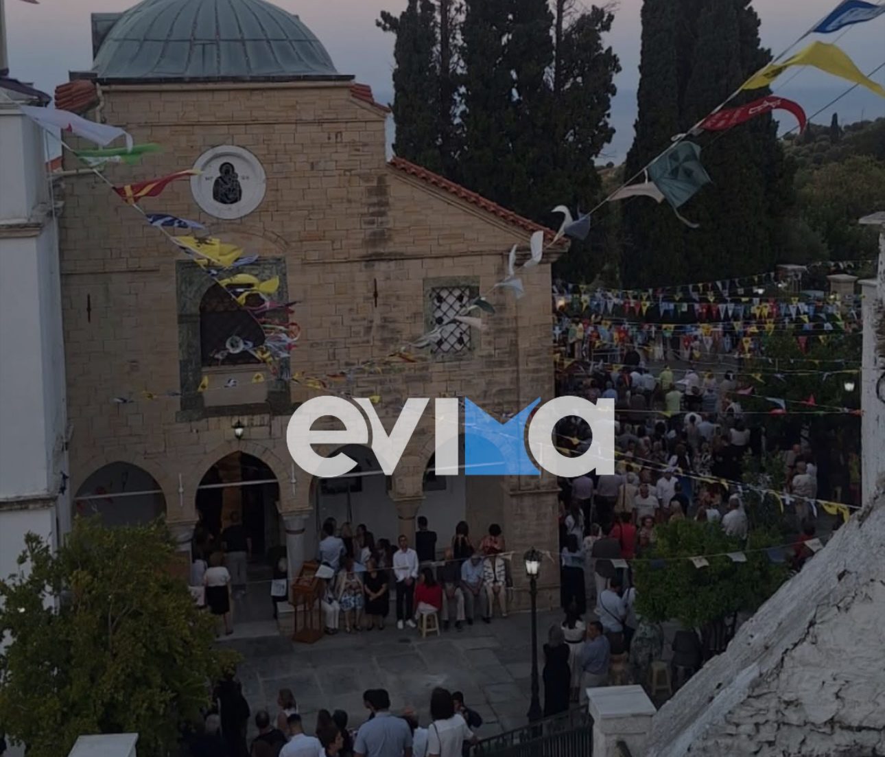 Παραμονή Δεκαπενταύγουστου στην Εύβοια: Γέμισαν με πιστούς οι εκκλησίες μας!