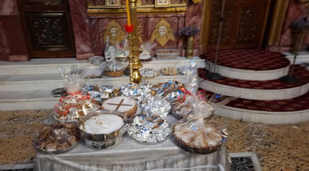 Γέμισαν με Φανουρόπιτες οι εκκλησίες και τα ξωκλήσια στην Εύβοια Γέμισαν με Φανουρόπιτες οι εκκλησίες και τα ξωκλήσια στην Εύβοια