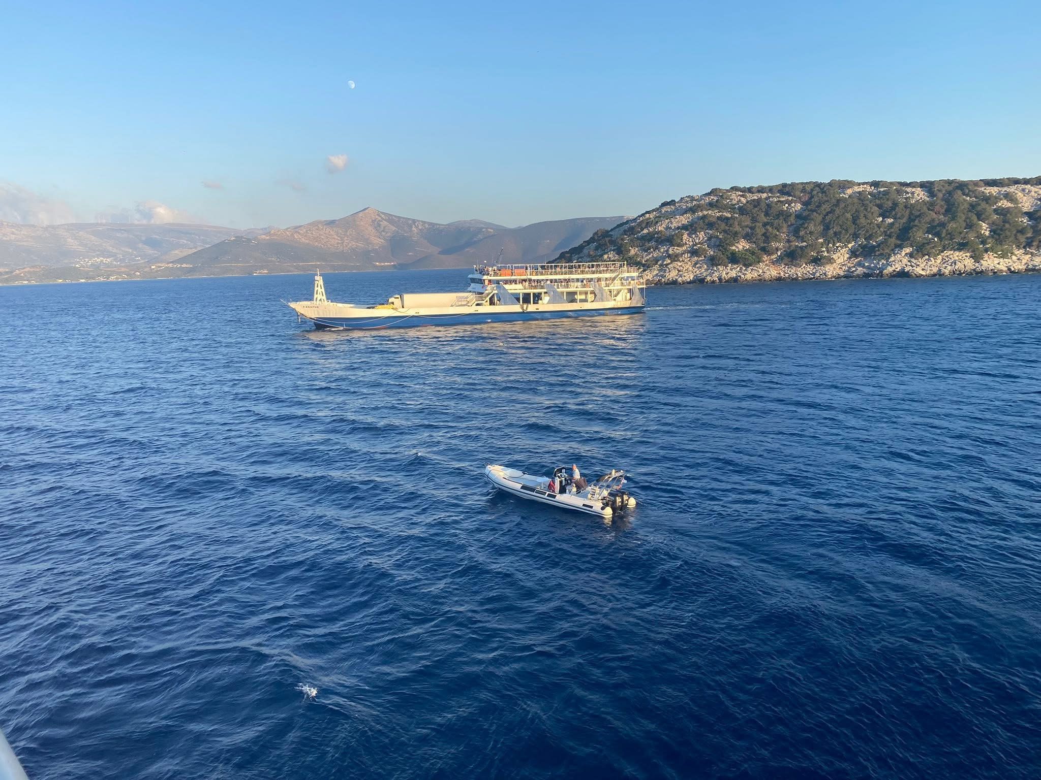 Προσάραξη φέρι μποτ στα Στύρα: Τι θα γίνει με τα αυτοκίνητα του κόσμου Προσάραξη φέρι μποτ στα Στύρα: Τι θα γίνει με τα αυτοκίνητα του κόσμου