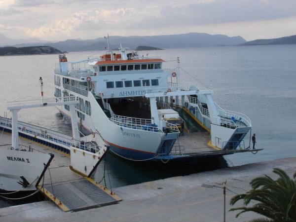 Απαγορευτικό απόπλου σήμερα: Αυτά τα πλοία θα μείνουν δεμένα στην Εύβοια
