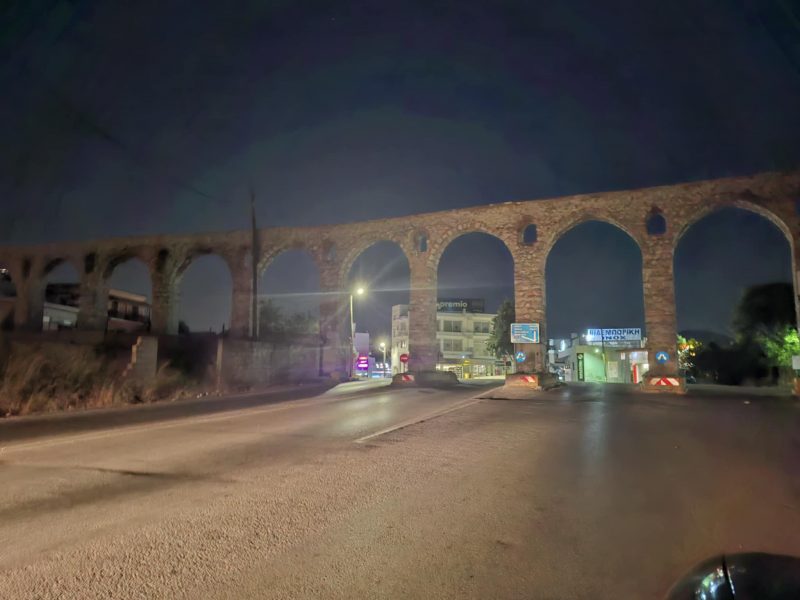 Μυστήριο με τις Καμάρες στη Χαλκίδα: Γιατί «βυθίστηκαν» στο σκοτάδι Μυστήριο με τις Καμάρες στη Χαλκίδα: Γιατί «βυθίστηκαν» στο σκοτάδι