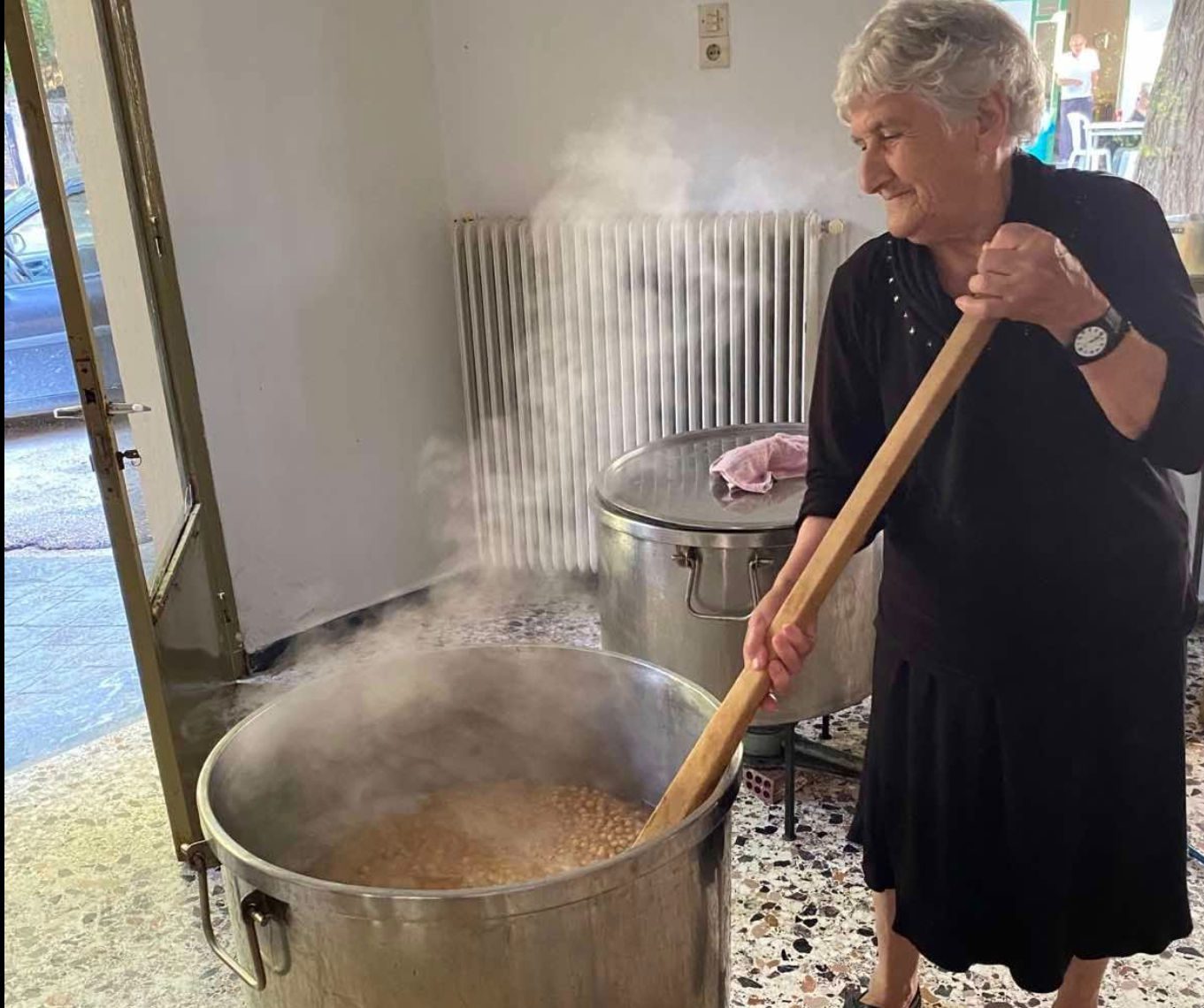 Σε αυτό το χωριό στην Εύβοια θα μοιράσουν ευλογημένο φαγητό Σε αυτό το χωριό στην Εύβοια θα μοιράσουν ευλογημένο φαγητό